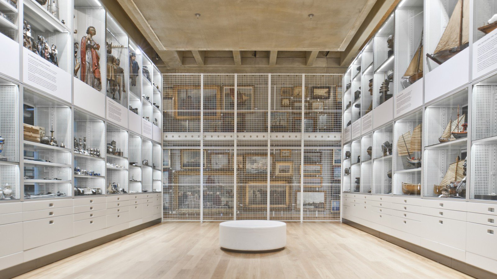 Visible storage – open up! 