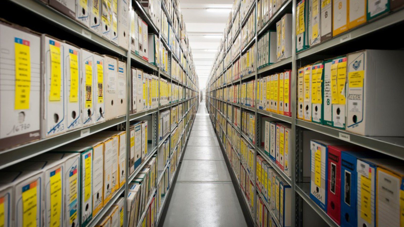 Hennessy Archive moderne